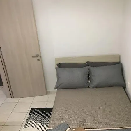 Minimalism *